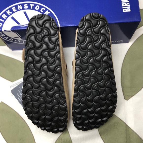 NWT Women's Latte Cream Suede Birkenstock Boston Shoes - Narrow Fit - Picture 3 of 8